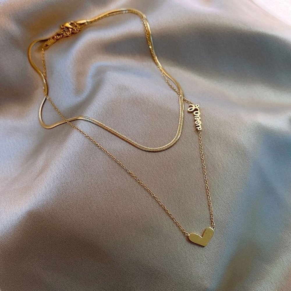 Stainless Steel Gold Color Choker Necklace For Women Love Heart Pendant Necklace